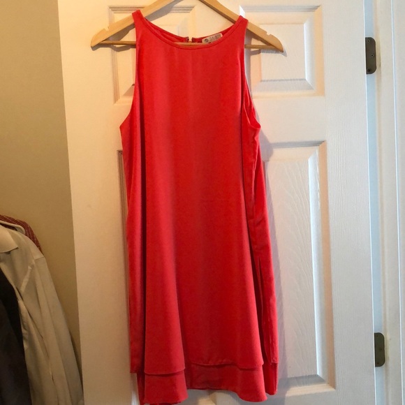 Dress - Picture 2 of 4